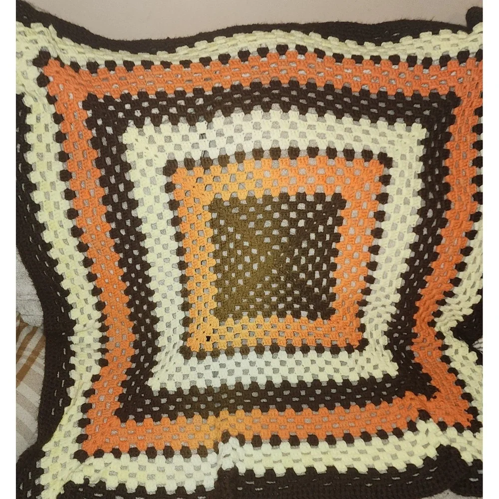 Afghan Lap/Couch Handmade Throw/Blanket Fall Autumn Colors 47x47 (1)